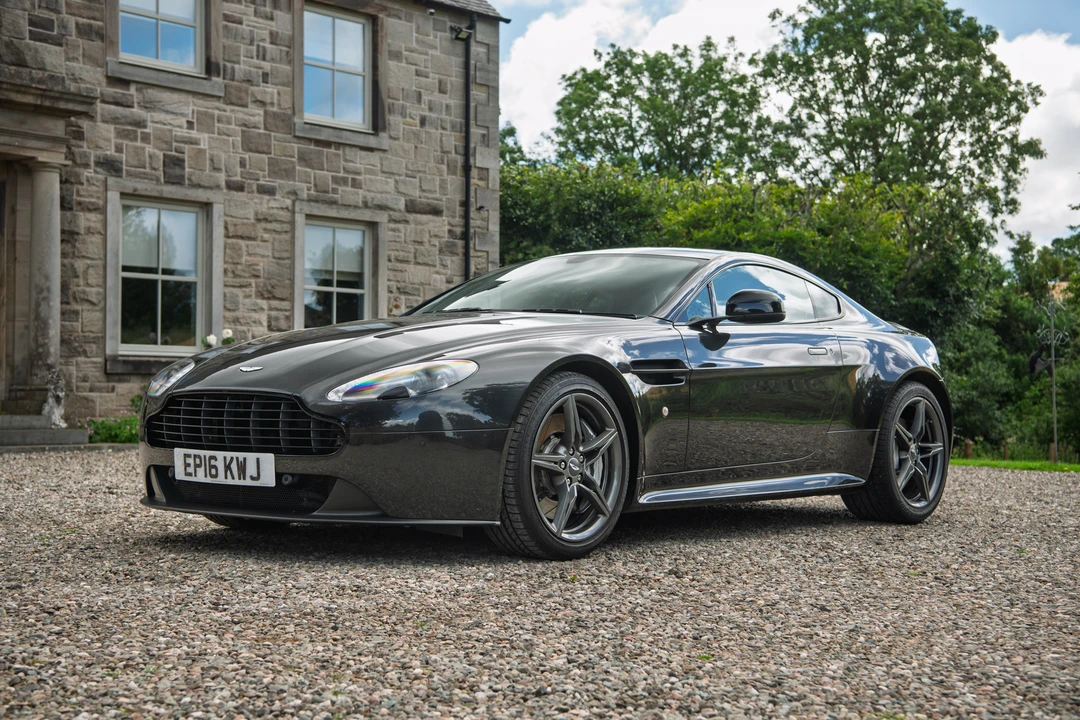 2015 Aston Martin V8 Vantage (2006-2017) - Image 11 of 31