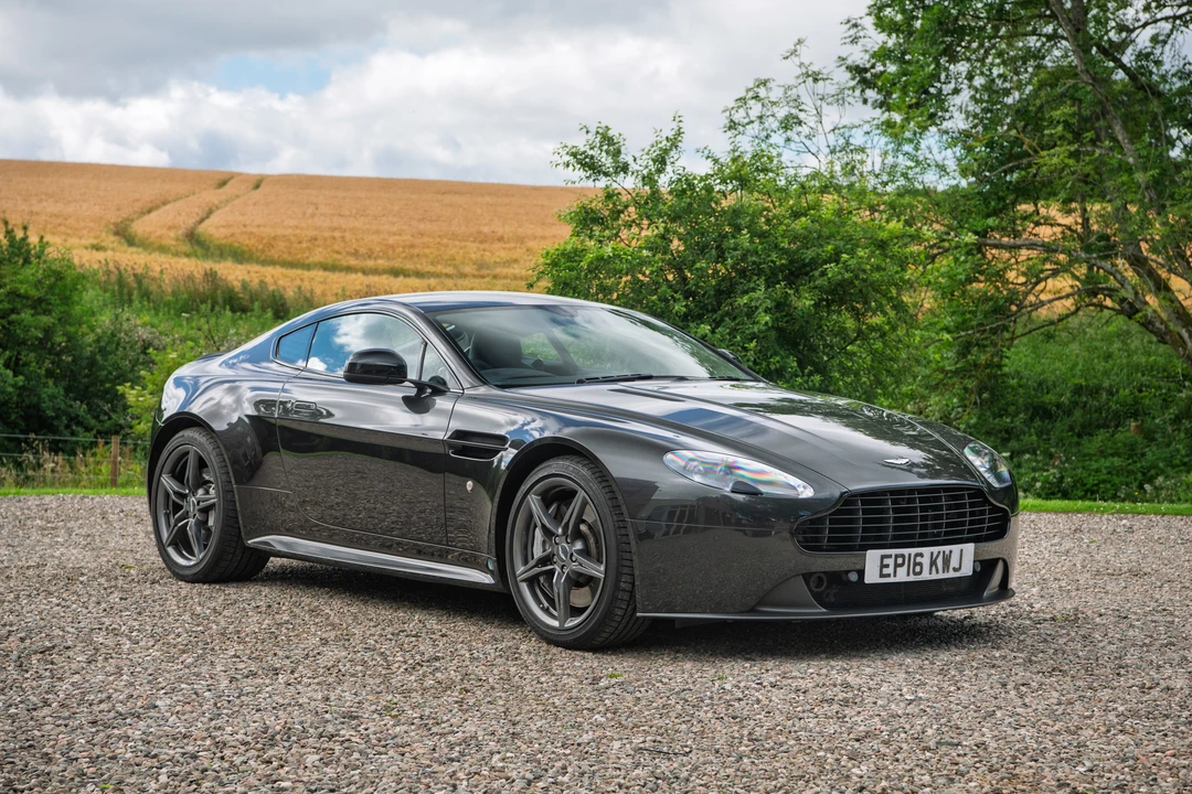 2015 Aston Martin V8 Vantage (2006-2017) - Image 16 of 31