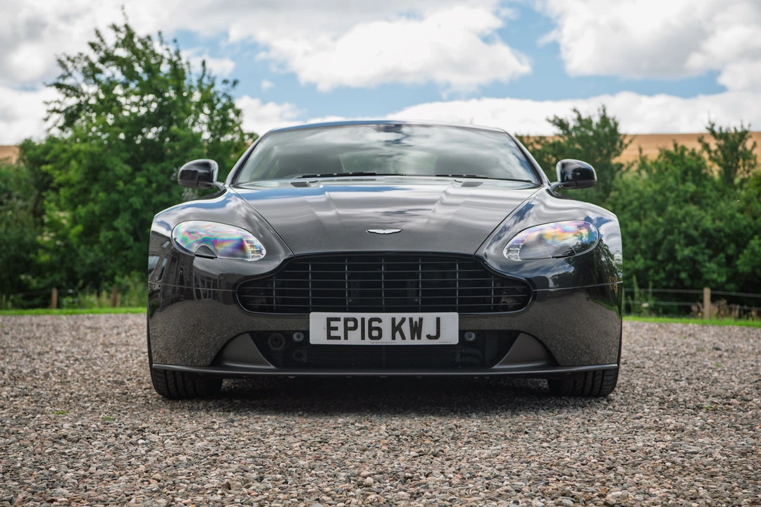 2015 Aston Martin V8 Vantage (2006-2017) - Image 10 of 31
