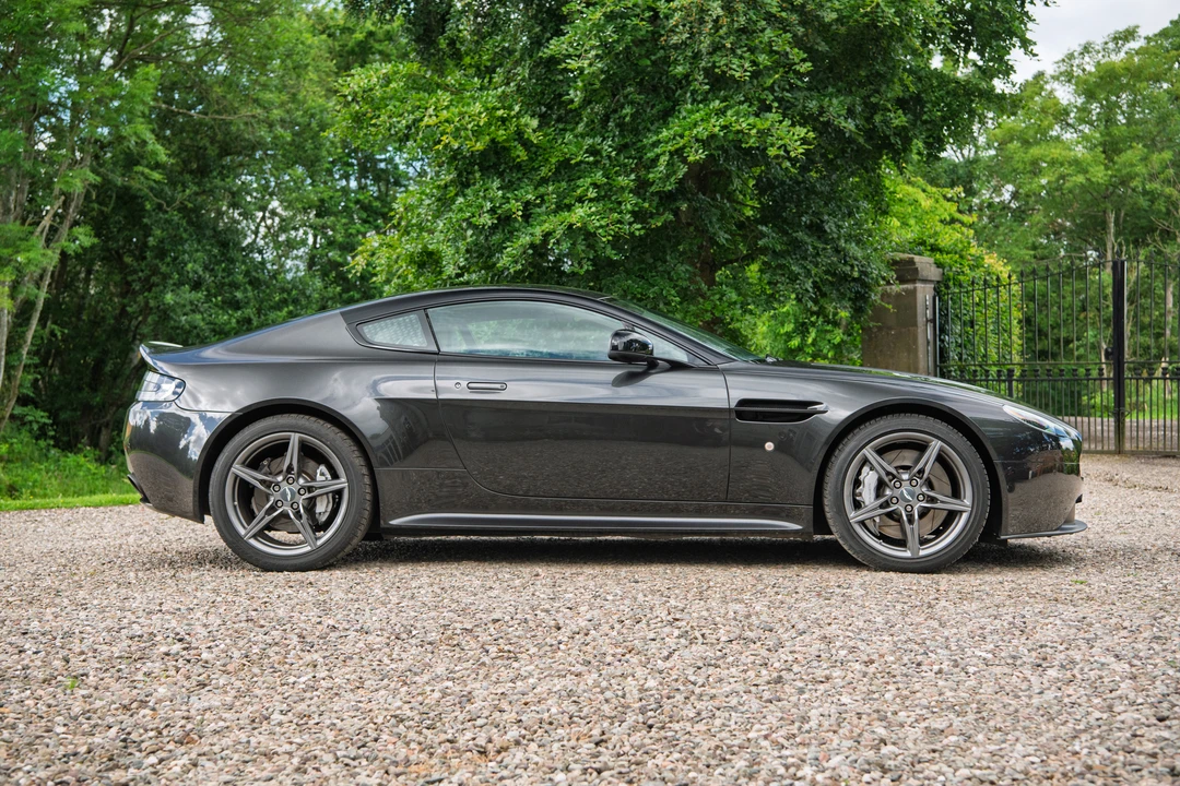 2015 Aston Martin V8 Vantage (2006-2017) - Image 8 of 31