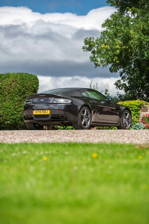 2015 Aston Martin V8 Vantage (2006-2017) - Image 19 of 31
