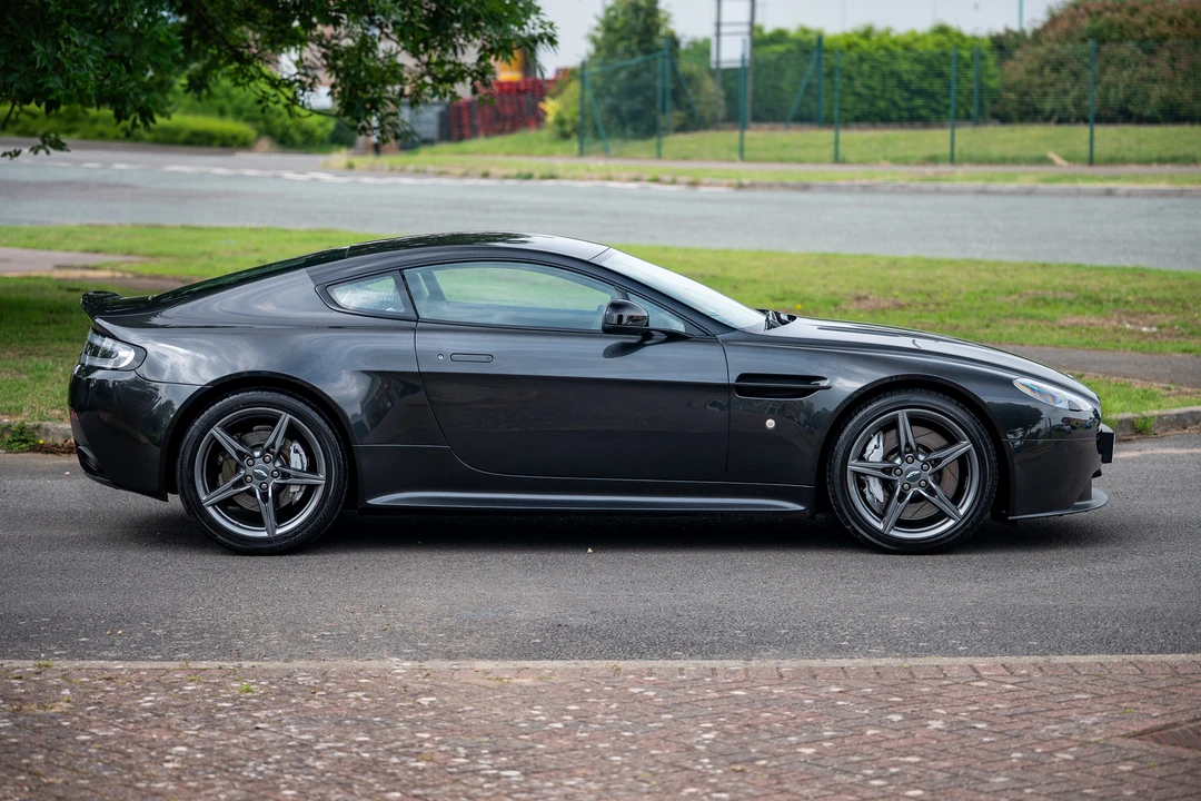 2016 Aston Martin V8 Vantage (2006-2017) - Image 8 of 31