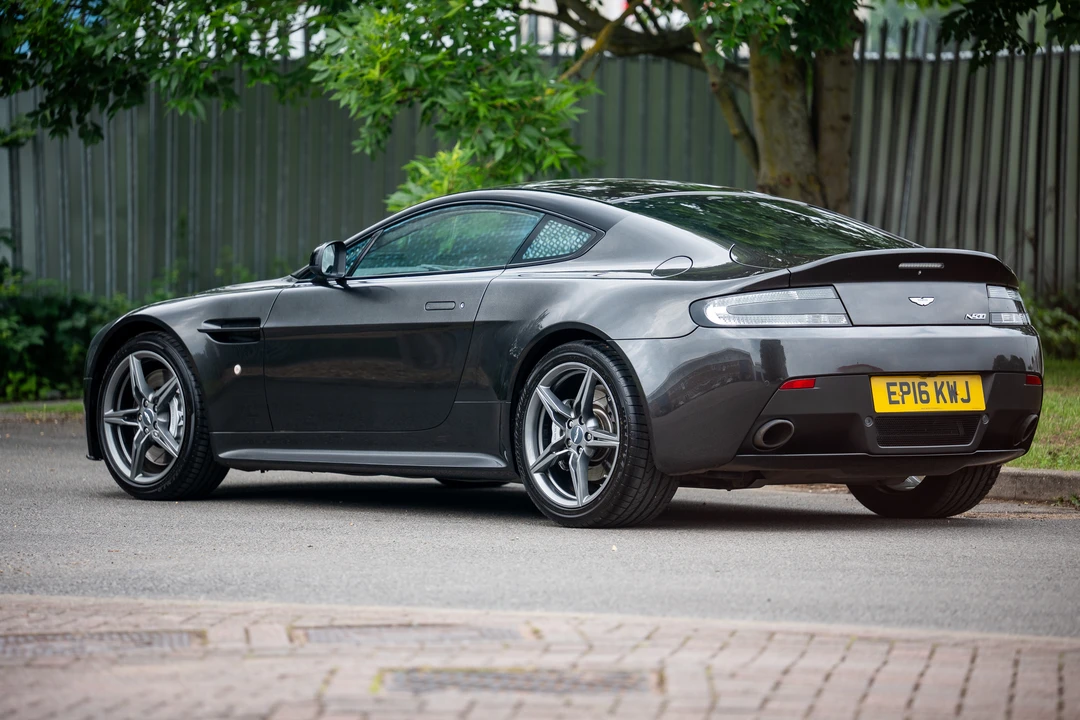 2016 Aston Martin V8 Vantage (2006-2017) - Image 13 of 31
