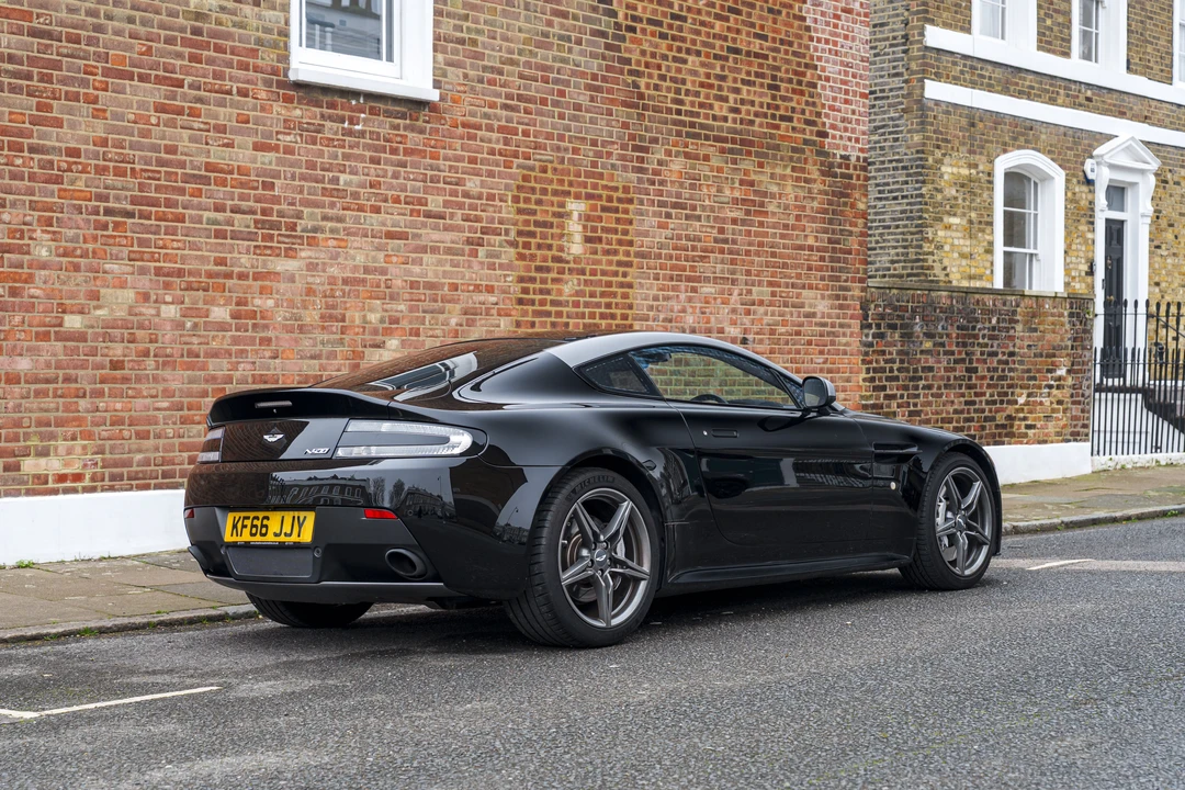 2016 Aston Martin V8 Vantage (2006-2017) - Image 5 of 31