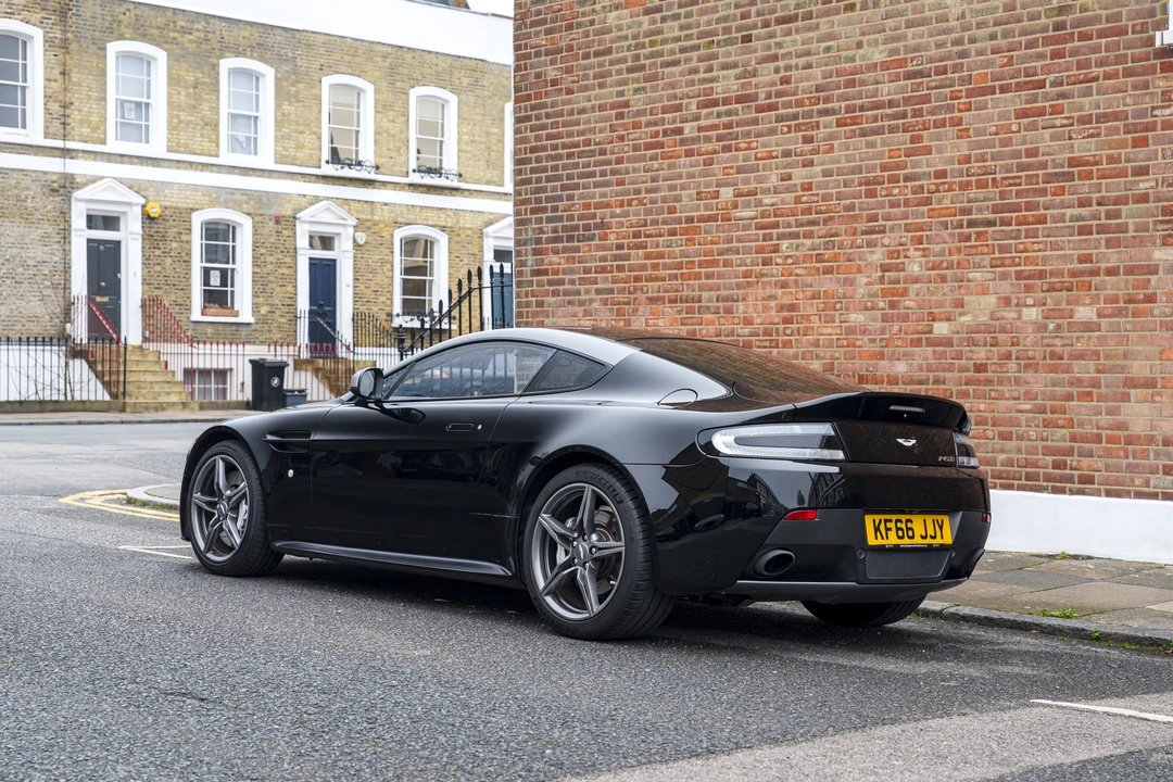 2016 Aston Martin V8 Vantage (2006-2017) - Image 7 of 31