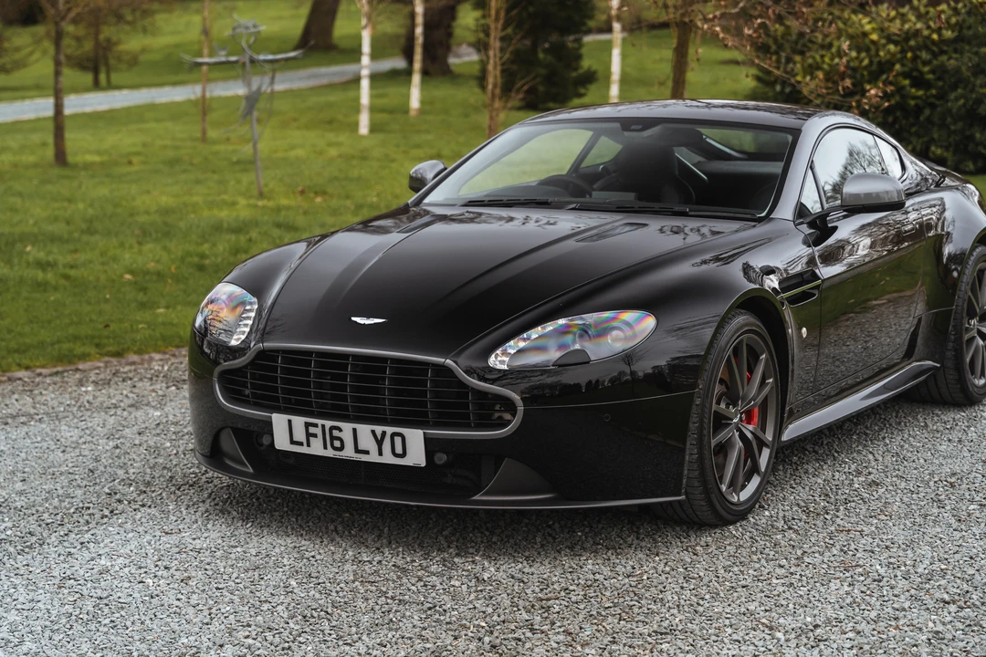 2011 Aston Martin V8 Vantage (2006-2017) - Image 17 of 31