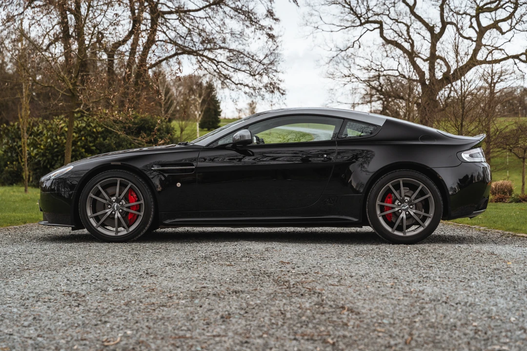 2011 Aston Martin V8 Vantage (2006-2017) - Image 7 of 31