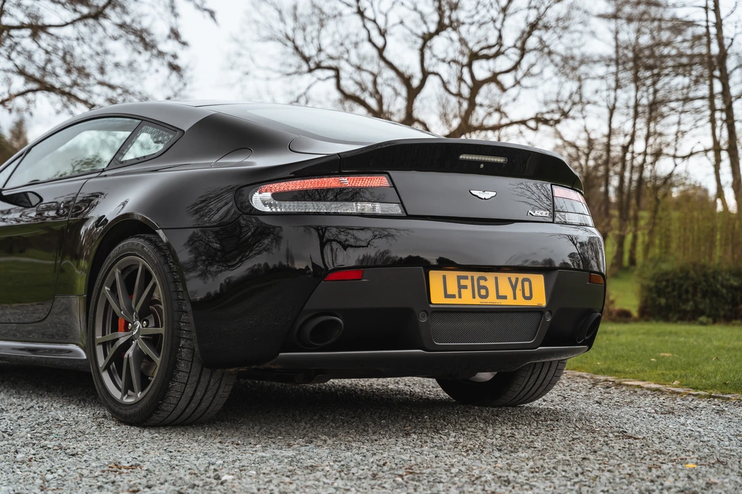 2011 Aston Martin V8 Vantage (2006-2017) - Image 25 of 31