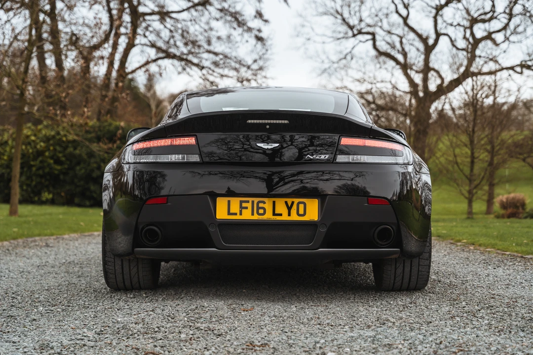 2011 Aston Martin V8 Vantage (2006-2017) - Image 11 of 31