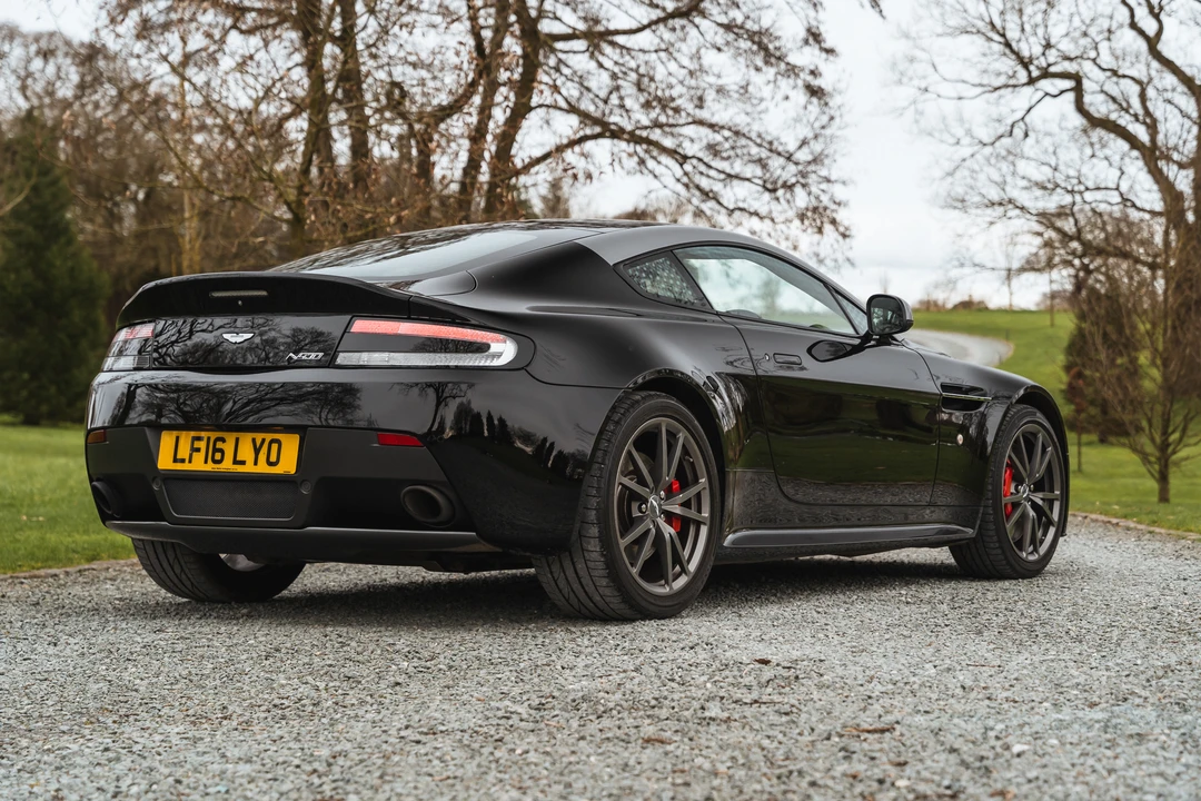 2011 Aston Martin V8 Vantage (2006-2017) - Image 13 of 31