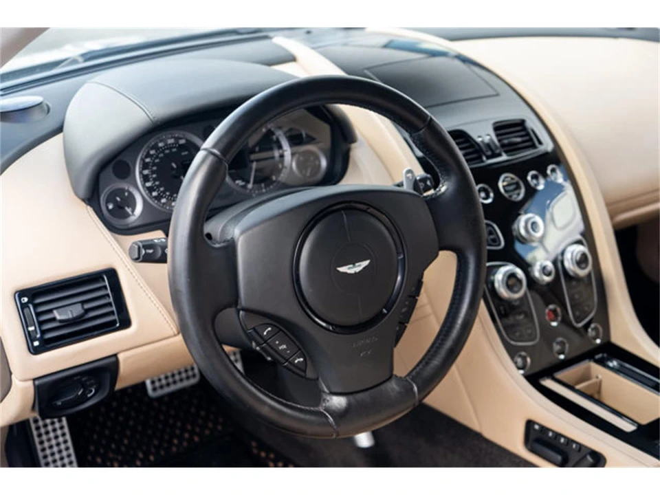 2016 Aston Martin V8 Vantage (2006-2017) - Image 11 of 12