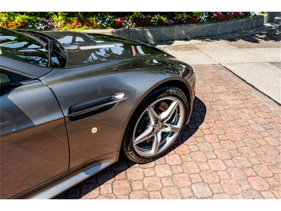 2016 Aston Martin V8 Vantage (2006-2017) - Image 9 of 12