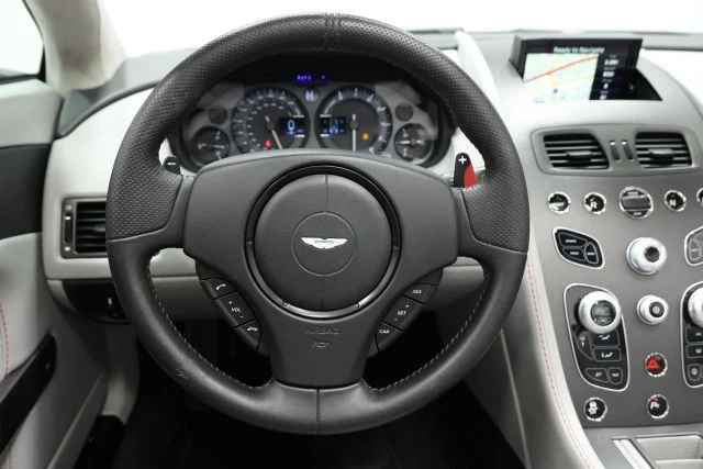 2016 Aston Martin V8 Vantage (2006-2017) - Image 23 of 31