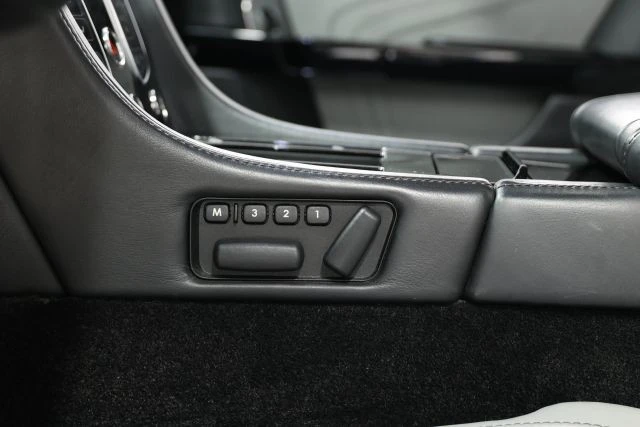 2016 Aston Martin V8 Vantage (2006-2017) - Image 30 of 31