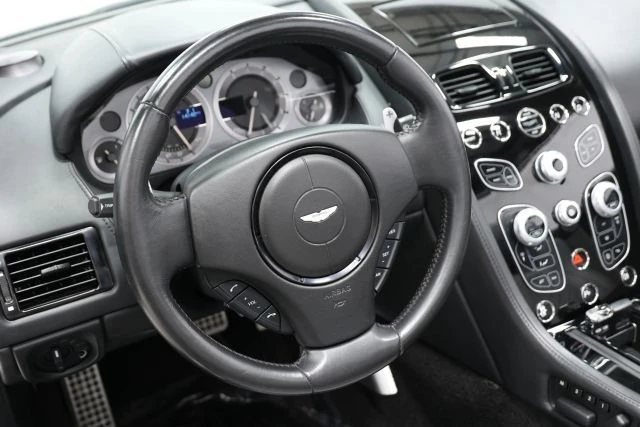 2016 Aston Martin V8 Vantage (2006-2017) - Image 25 of 31