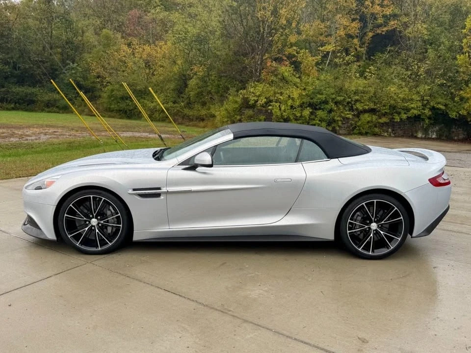 2016 Aston Martin Vanquish 2nd Gen - Image 8 of 20