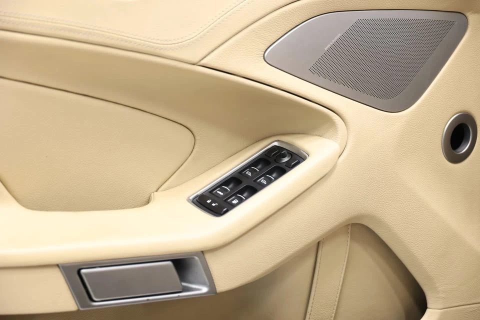 2016 Aston Martin Vanquish 2nd Gen - Image 12 of 20