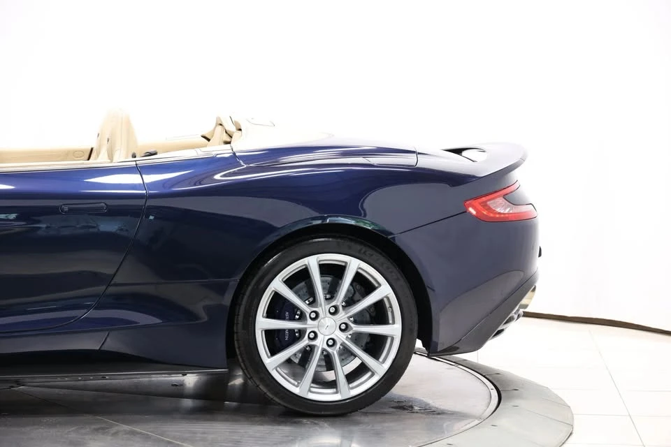 2016 Aston Martin Vanquish 2nd Gen - Image 10 of 20