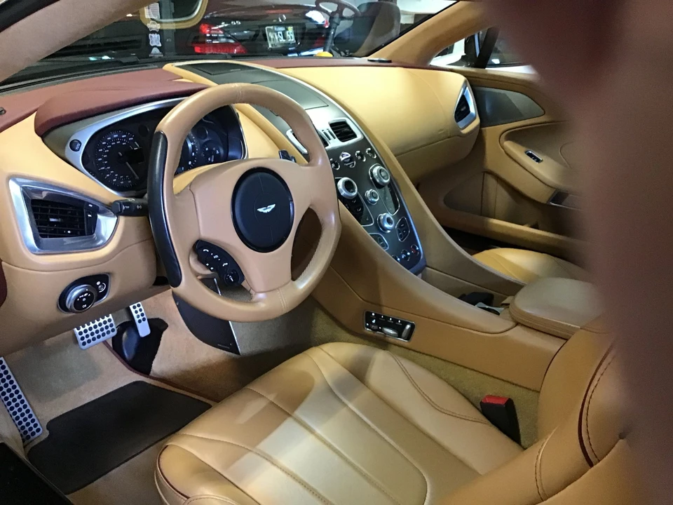 2016 Aston Martin Vanquish 2nd Gen - Image 24 of 31