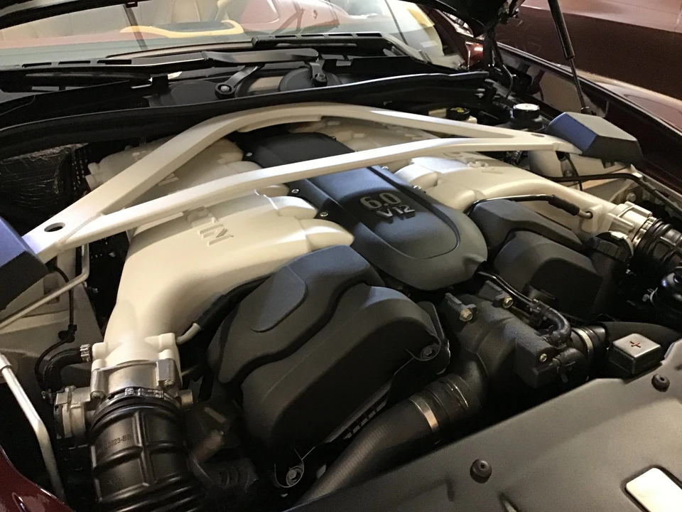 2016 Aston Martin Vanquish 2nd Gen - Image 22 of 31