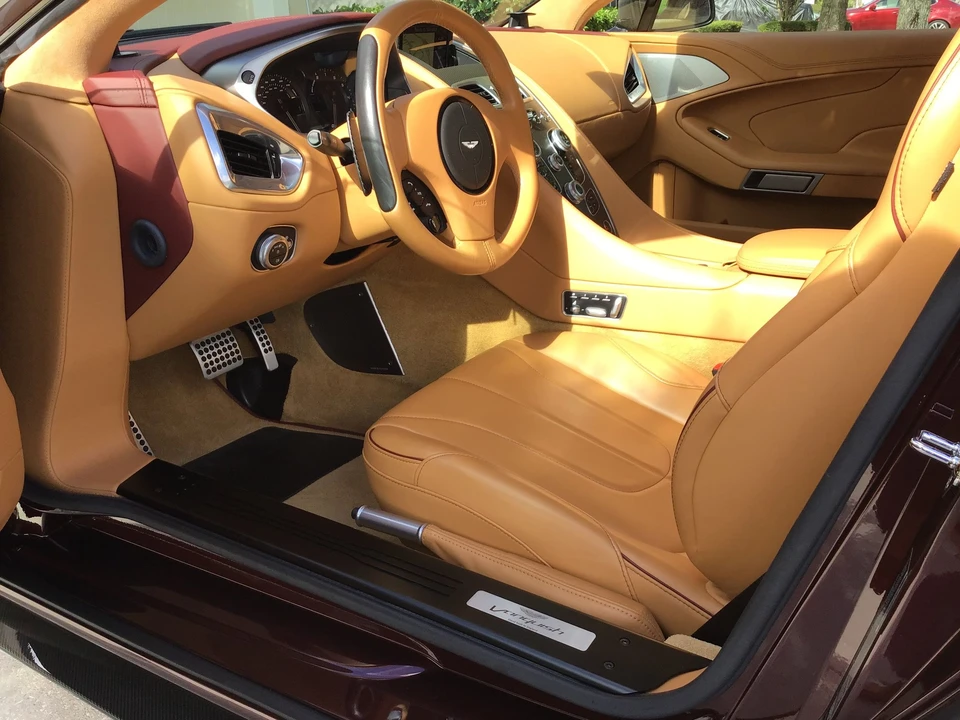 2016 Aston Martin Vanquish 2nd Gen - Image 26 of 31