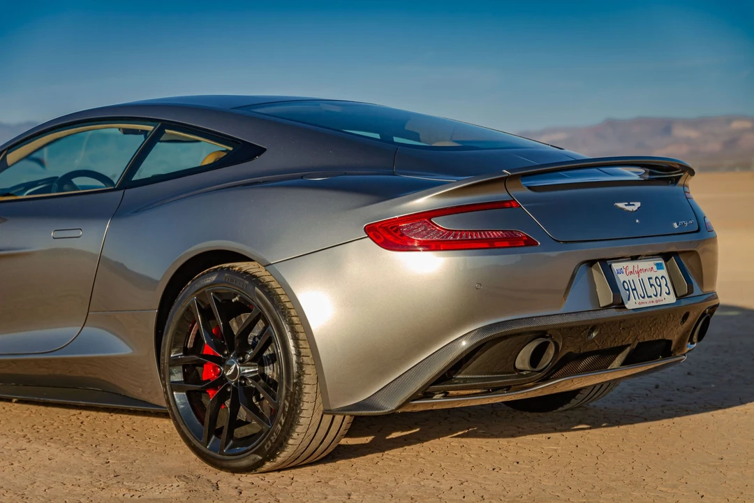 2016 Aston Martin Vanquish 2nd Gen - Image 30 of 31