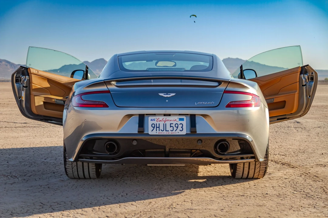 2016 Aston Martin Vanquish 2nd Gen - Image 15 of 31