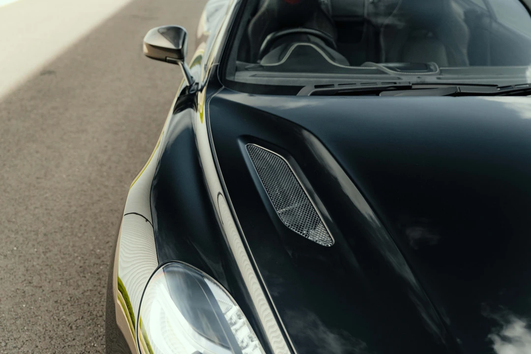 2016 Aston Martin Vanquish 2nd Gen - Image 22 of 31