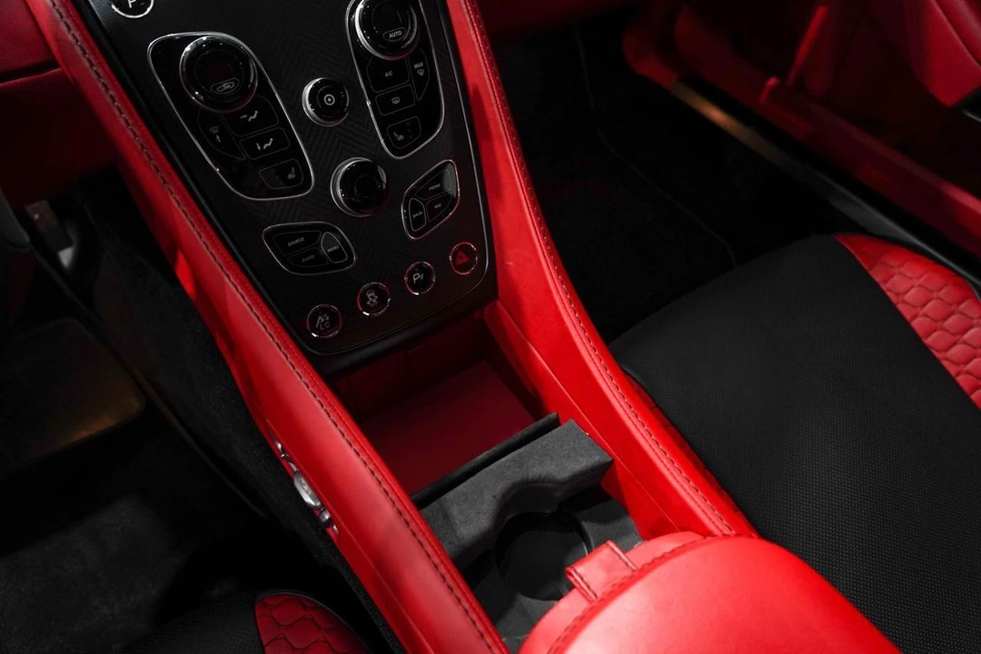 2016 Aston Martin Vanquish 2nd Gen - Image 11 of 21