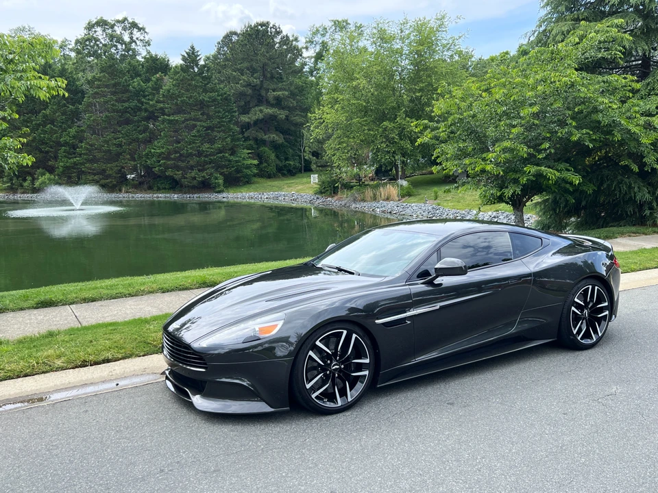 2016 Aston Martin Vanquish 2nd Gen - Image 5 of 31