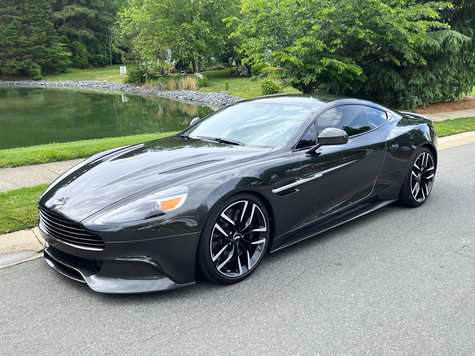 2016 Aston Martin Vanquish 2nd Gen - Image 9 of 31
