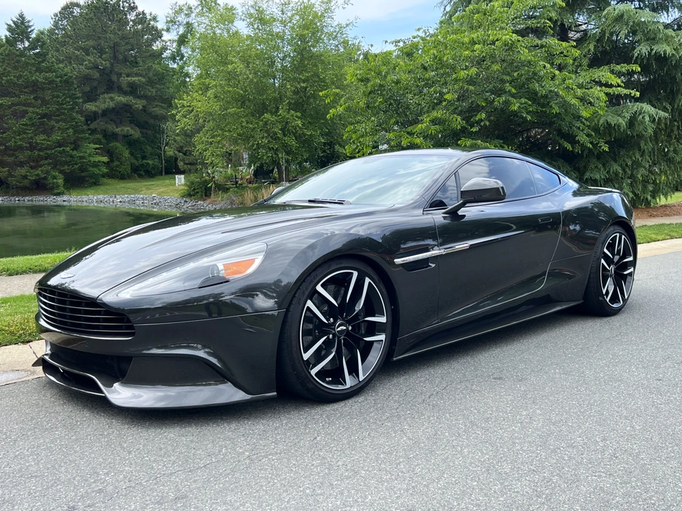 2016 Aston Martin Vanquish 2nd Gen - Image 7 of 31