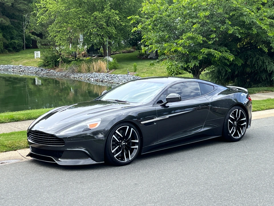 2016 Aston Martin Vanquish 2nd Gen - Image 10 of 31
