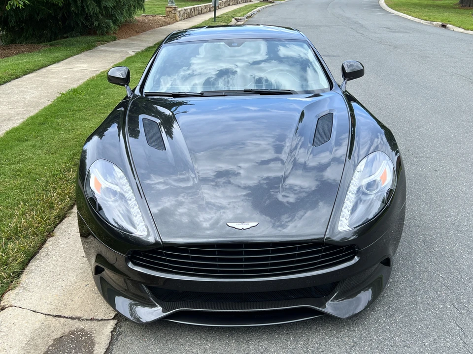 2016 Aston Martin Vanquish 2nd Gen - Image 20 of 31