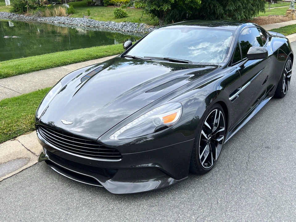 2016 Aston Martin Vanquish 2nd Gen - Image 16 of 31