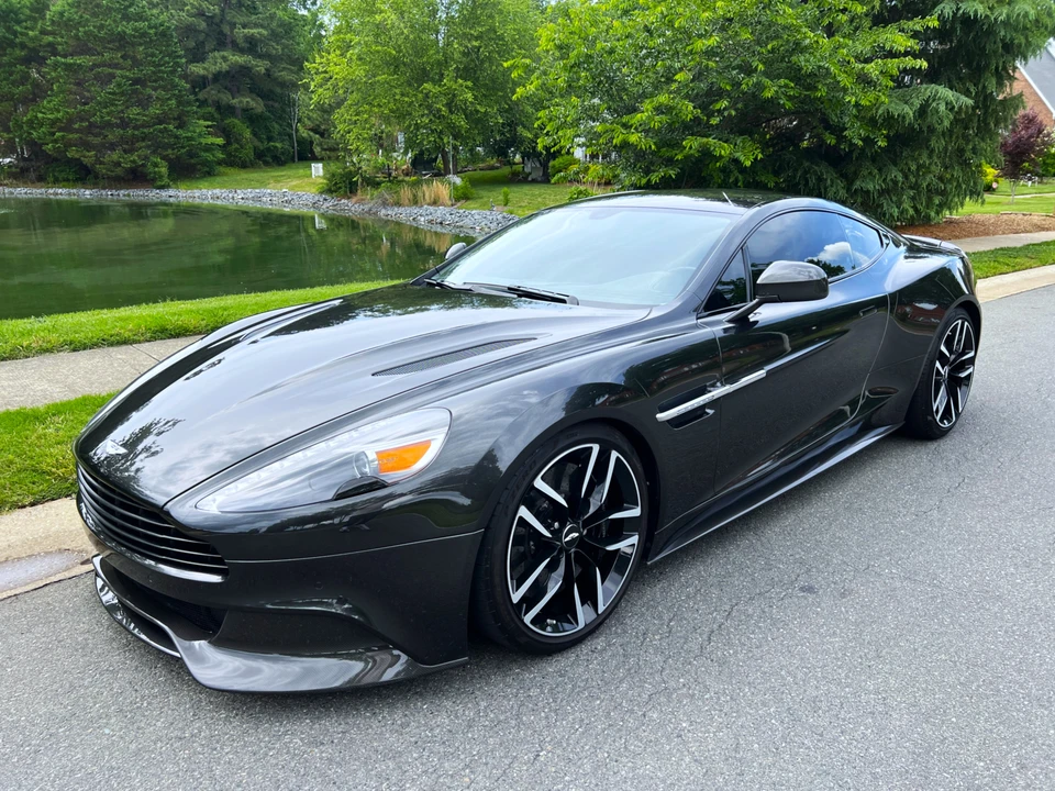 2016 Aston Martin Vanquish 2nd Gen - Image 8 of 31