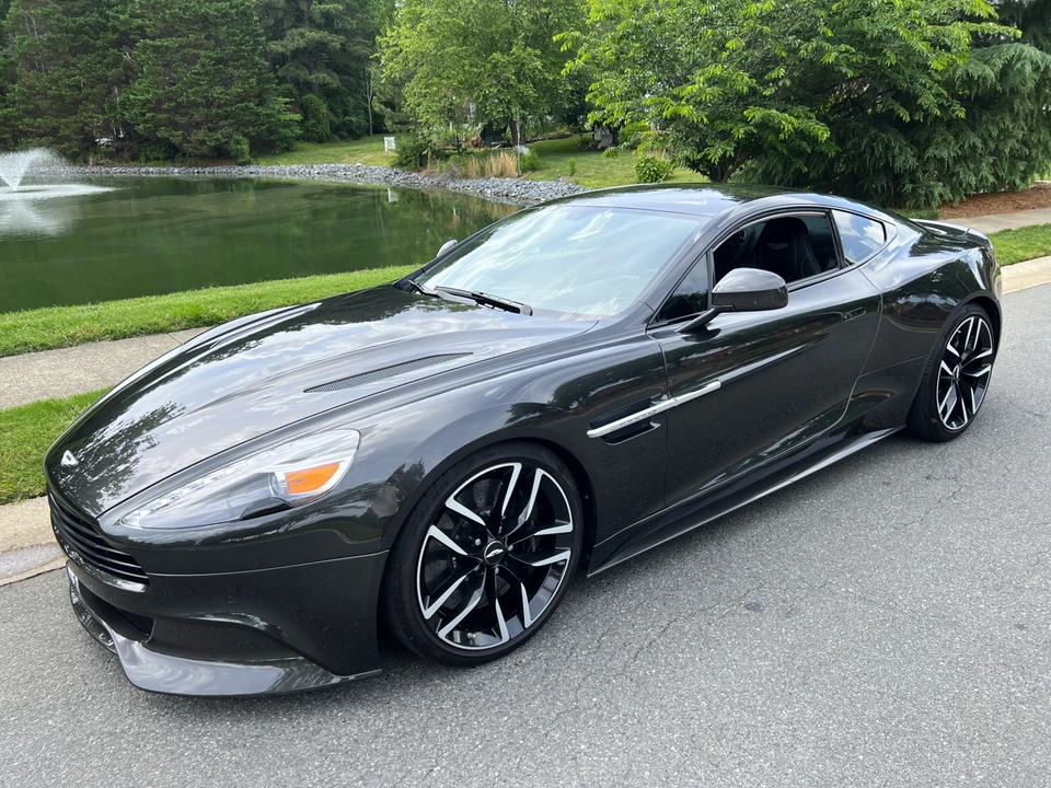 2016 Aston Martin Vanquish 2nd Gen - Image 3 of 31