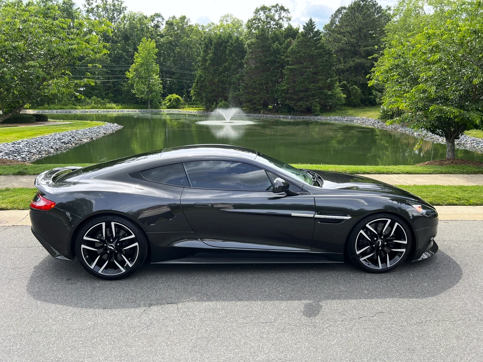 2016 Aston Martin Vanquish 2nd Gen - Image 28 of 31