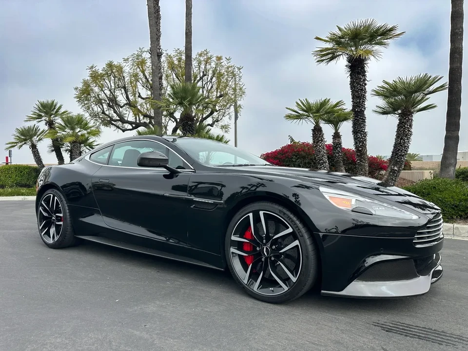 2016 Aston Martin Vanquish 2nd Gen - Image 3 of 31