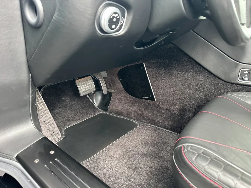 2016 Aston Martin Vanquish 2nd Gen - Image 29 of 31