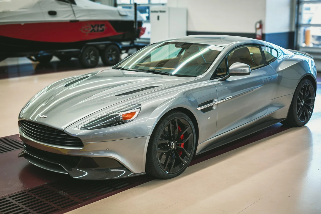 2016 Aston Martin Vanquish 2nd Gen - Image 15 of 31