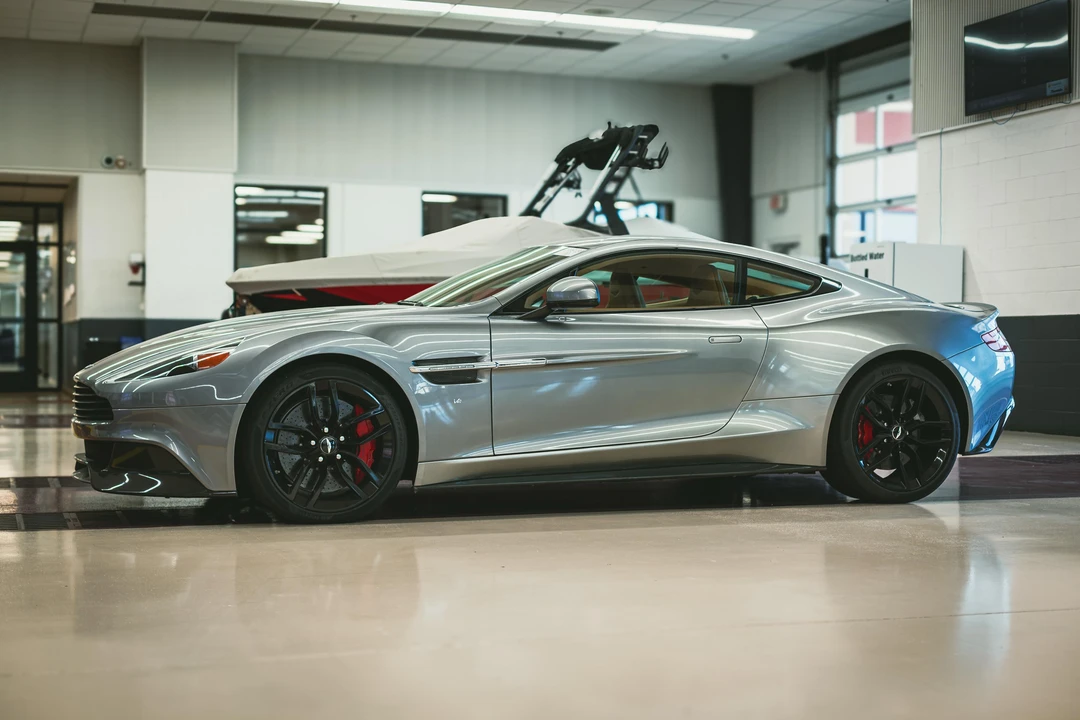2016 Aston Martin Vanquish 2nd Gen - Image 21 of 31