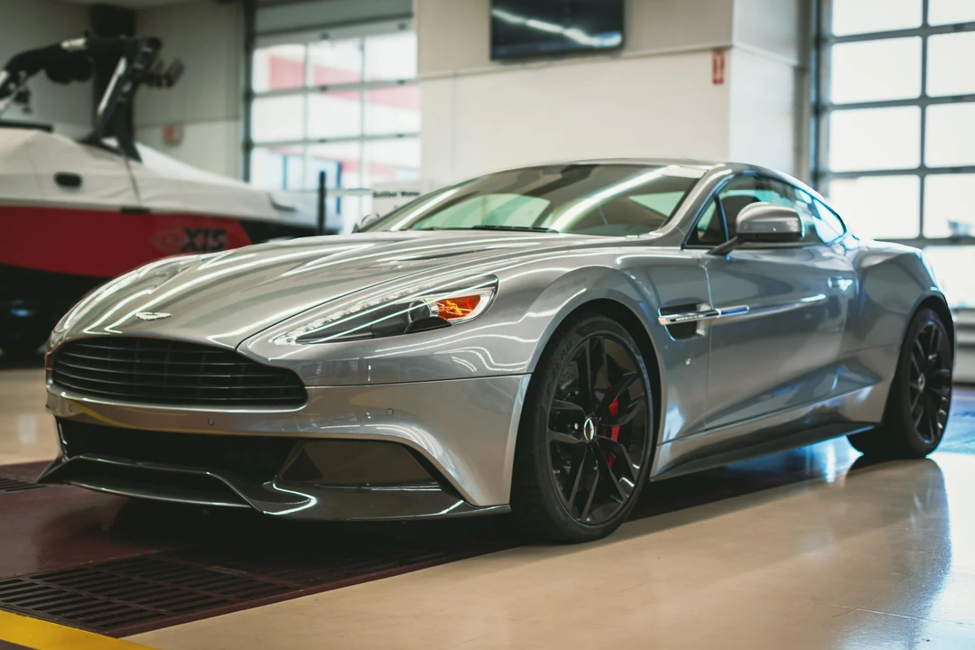 2016 Aston Martin Vanquish 2nd Gen - Image 13 of 31
