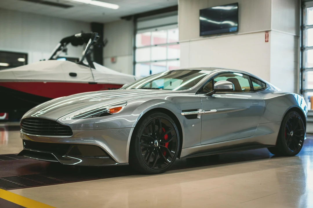 2016 Aston Martin Vanquish 2nd Gen - Image 17 of 31