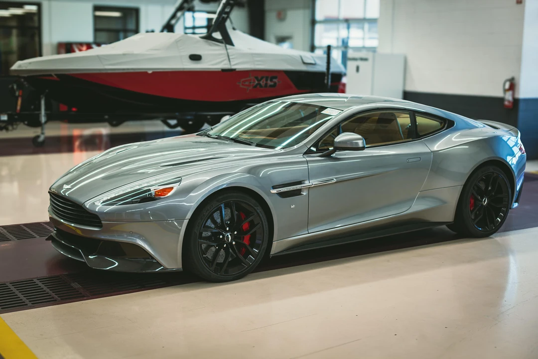 2016 Aston Martin Vanquish 2nd Gen - Image 19 of 31