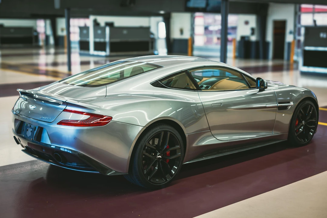2016 Aston Martin Vanquish 2nd Gen - Image 4 of 31