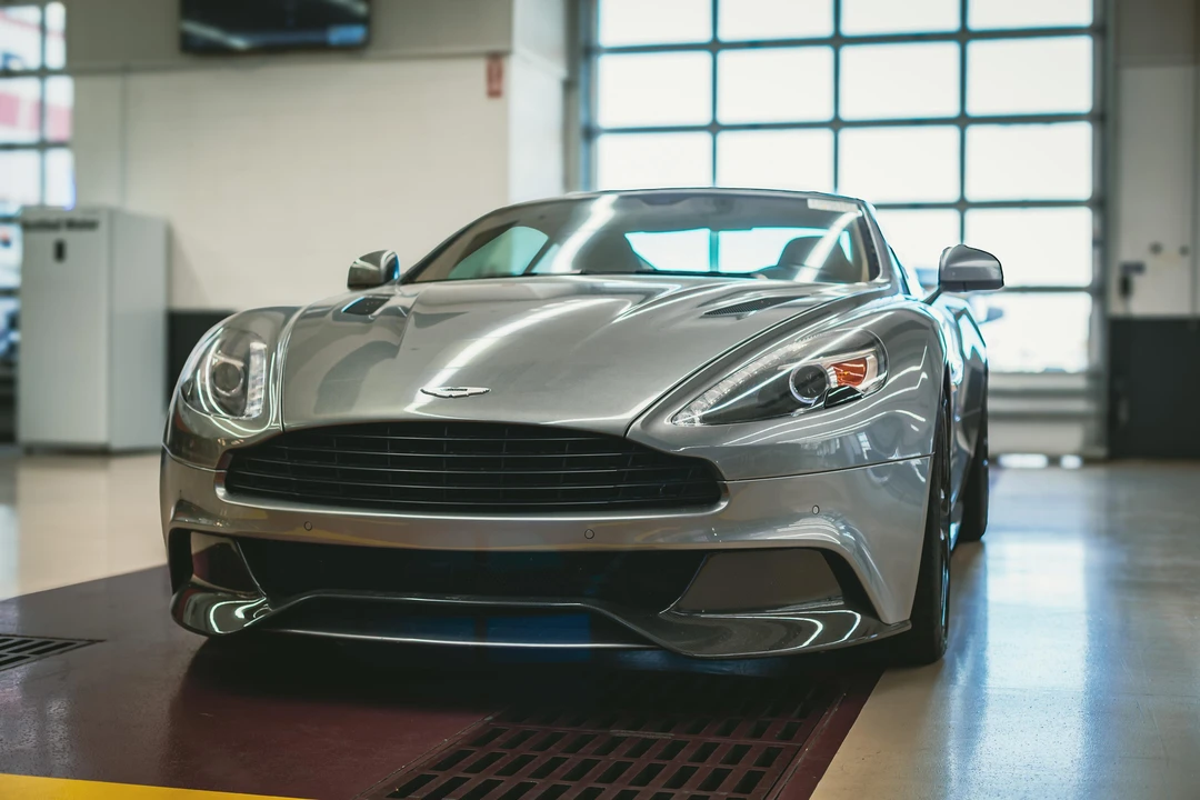 2016 Aston Martin Vanquish 2nd Gen - Image 11 of 31