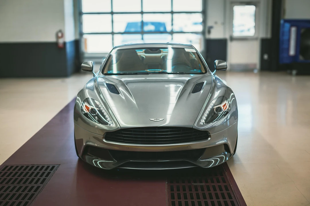 2016 Aston Martin Vanquish 2nd Gen - Image 6 of 31