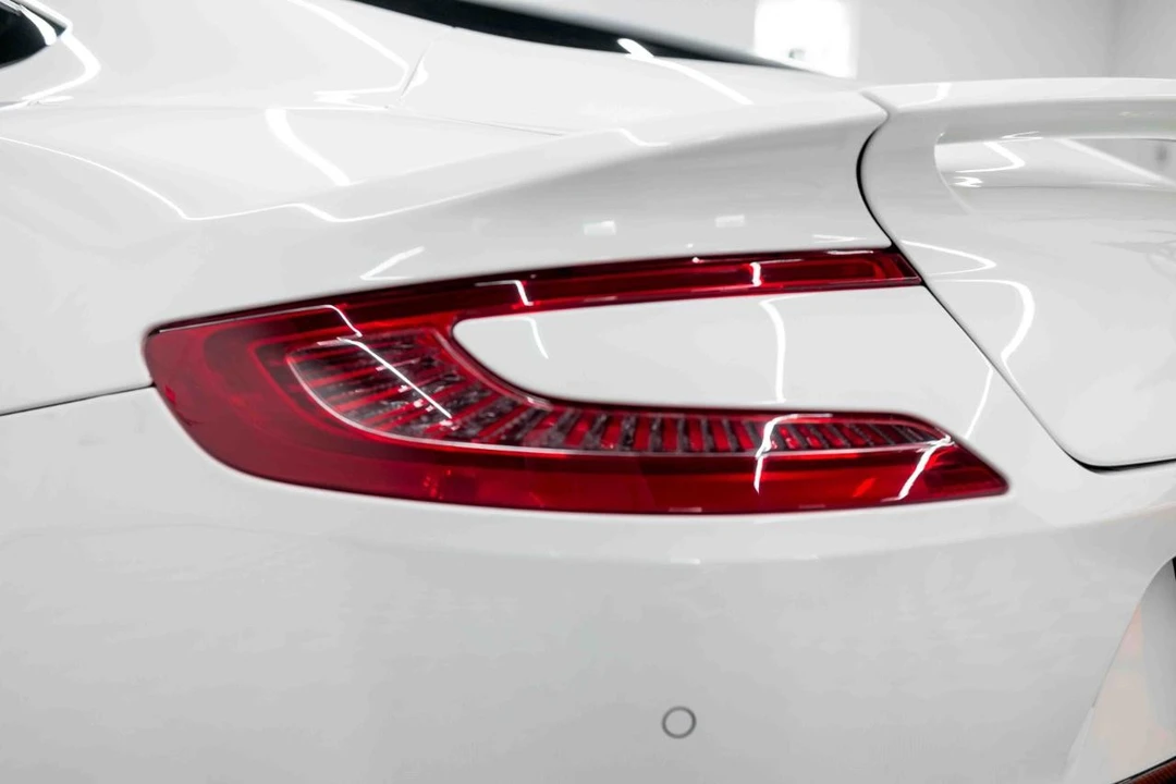 2016 Aston Martin Vanquish 2nd Gen - Image 24 of 31