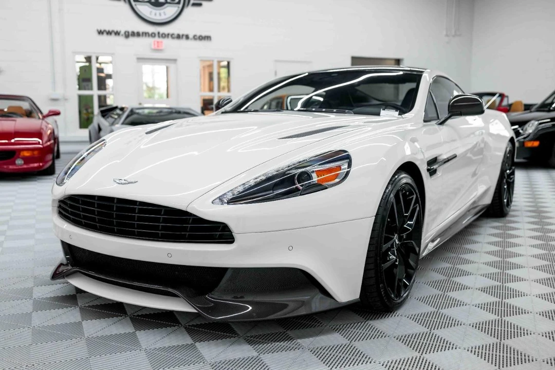 2016 Aston Martin Vanquish 2nd Gen - Image 4 of 31